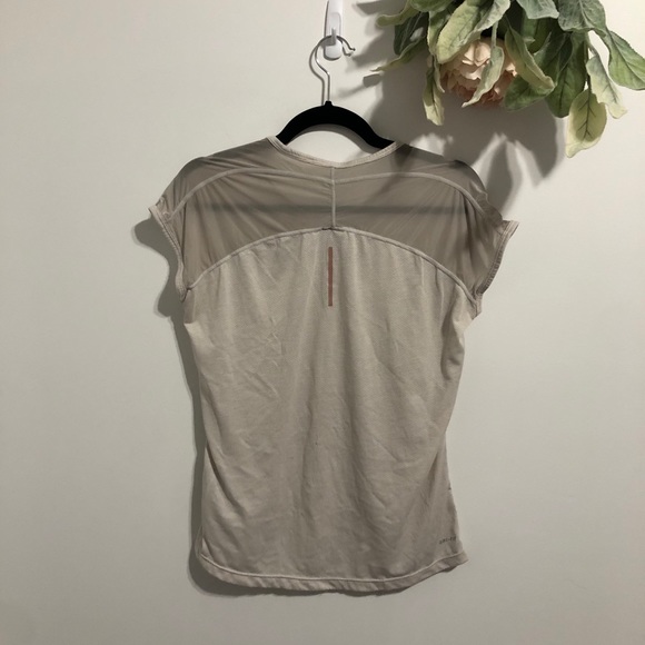 Nike Dry Fit tee - Picture 11 of 11